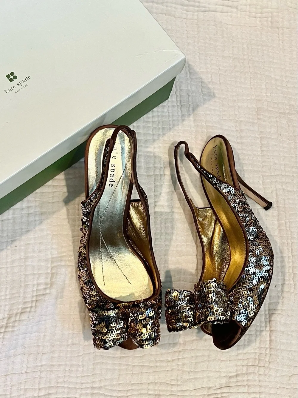 Kate Spade New York Gold Brown Sequin Bow Carly High Heels Open Toe Shoes 6